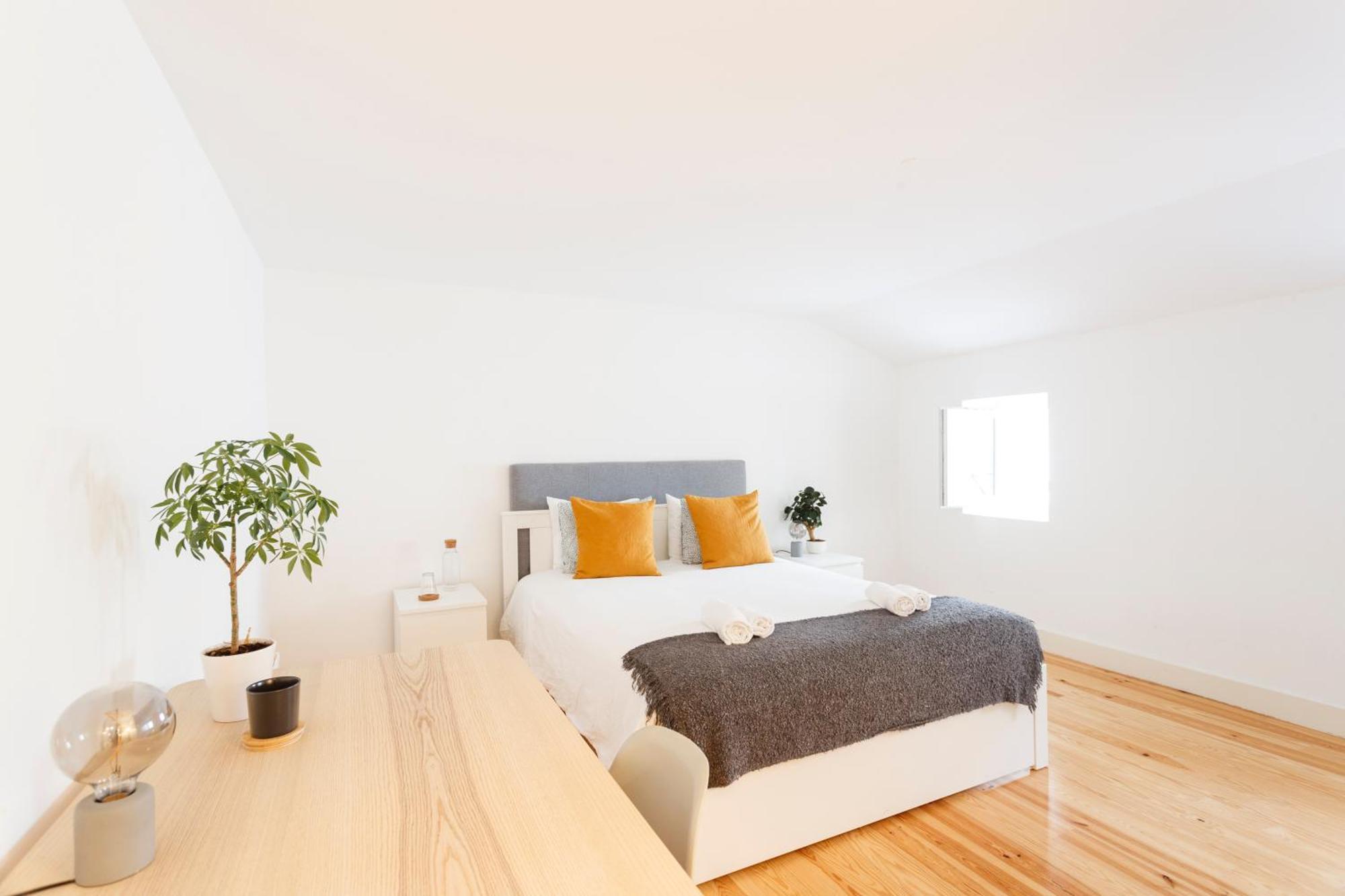 Suite In Cozy Apartment In Chiado In Shared House Lisboa Εξωτερικό φωτογραφία